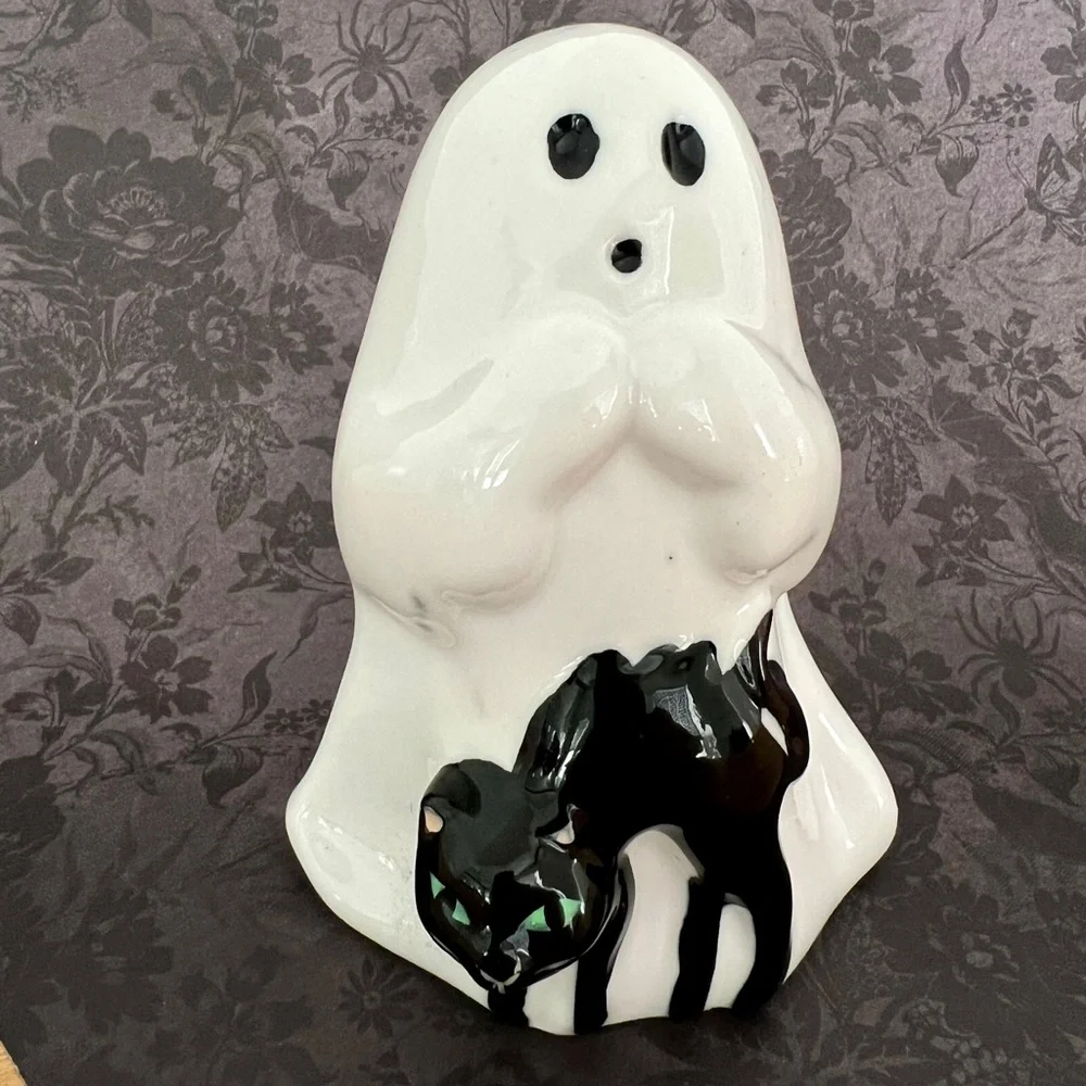 Target Hyde & EEK! Halloween White Ghost w/ Black Cat Ceramic Figurine NWT 2025